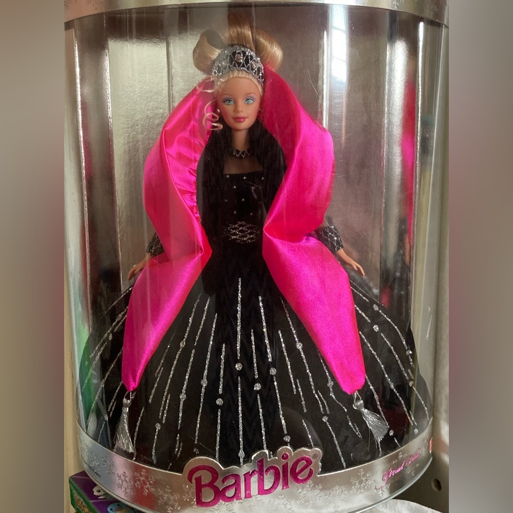 1998 Barbie Holiday Collection RARE Error misprint